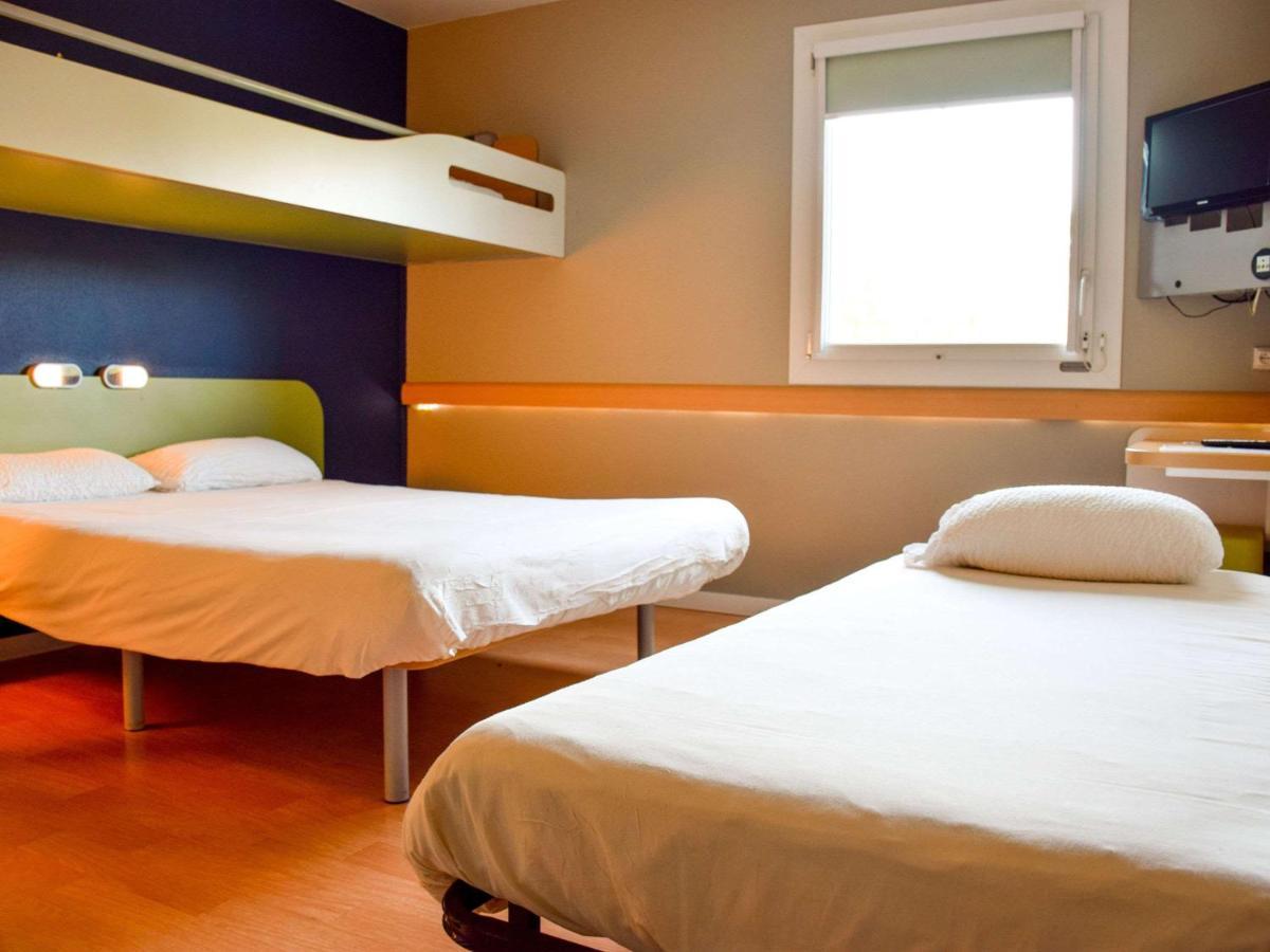 Ibis Budget Родез Екстериор снимка