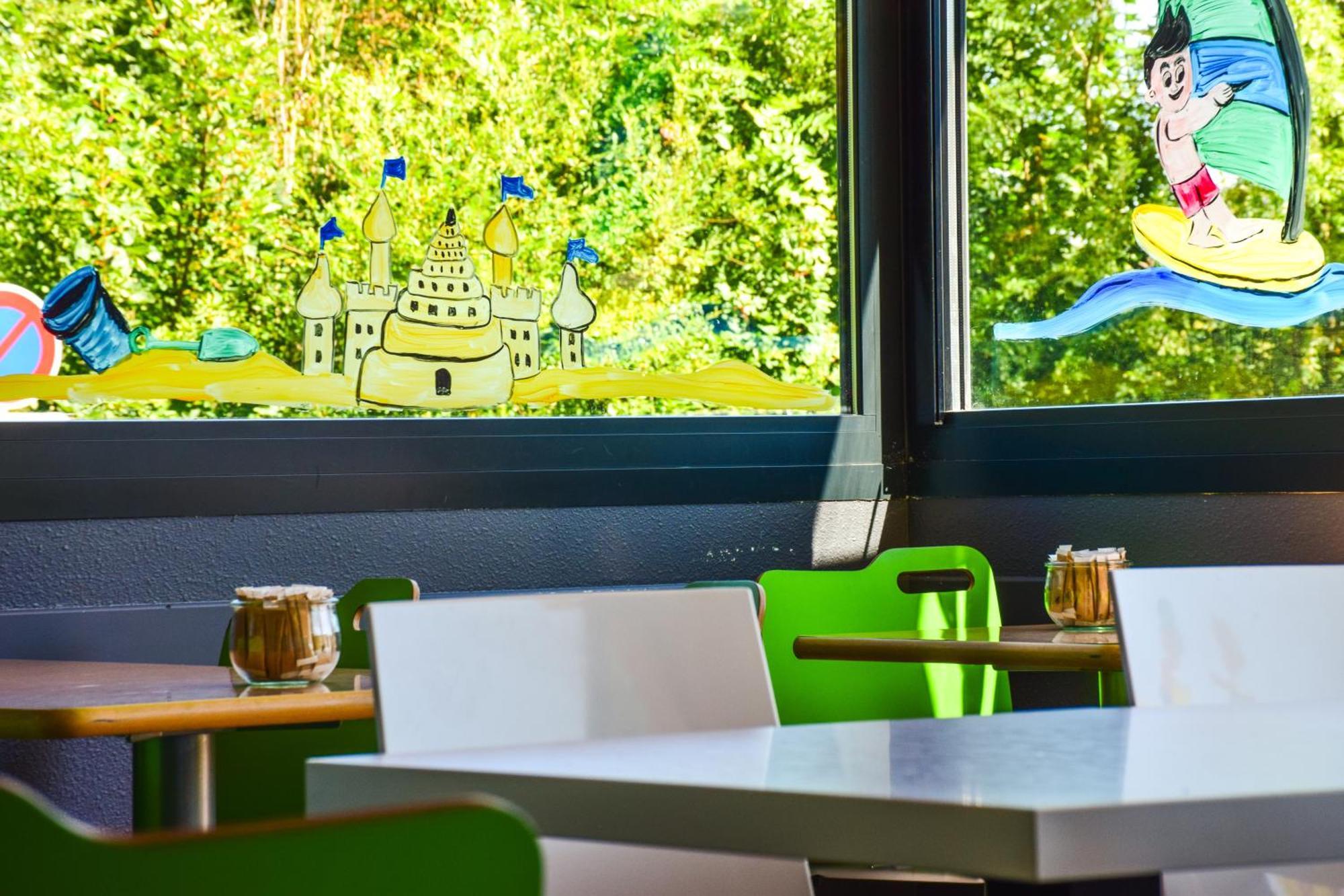 Ibis Budget Родез Екстериор снимка